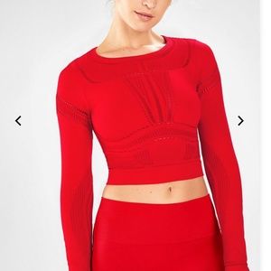 Long sleeve fabletics top